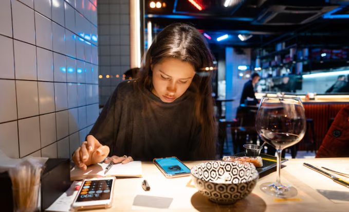Hong Kong’s Earnings Hangover and the Mainland Selloff