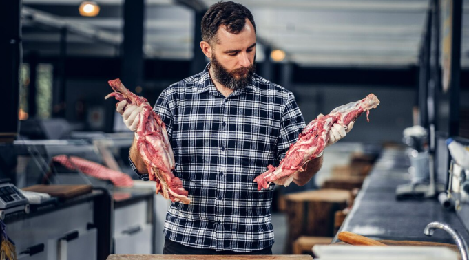 Lab-Grown Meat Just Hit a Massive Production Snag. Here’s Why Investors Are Bailing.